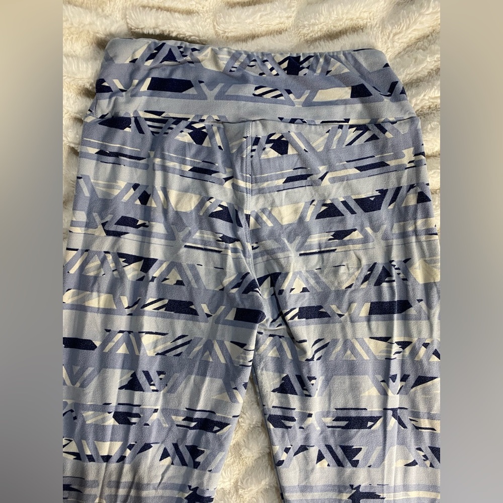 Women’s LulaRoe Blue Pattern Leggings - One Size​ - Picture 4 of 4
